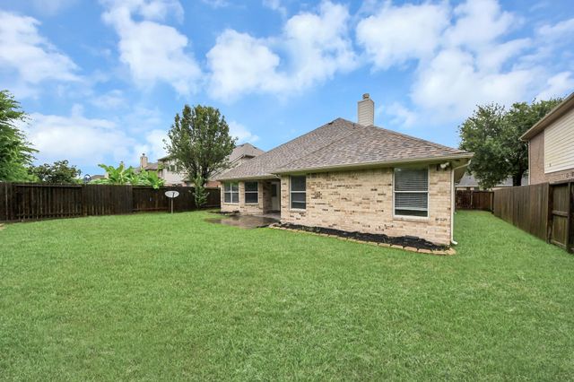 2412 Appian Way, Pearland, TX 77584