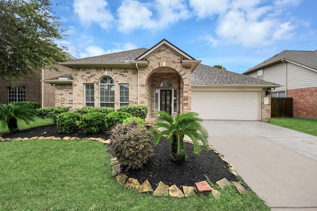 2412 Appian Way, Pearland, TX 77584