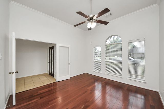2412 Appian Way, Pearland, TX 77584