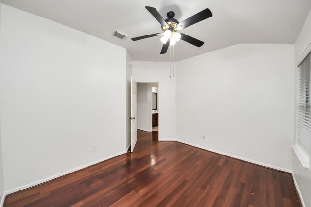 2412 Appian Way, Pearland, TX 77584