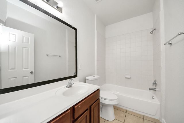 2412 Appian Way, Pearland, TX 77584