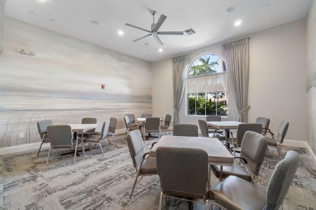 6523 Via Trento, Delray Beach, FL 33446