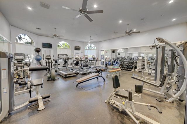 6523 Via Trento, Delray Beach, FL 33446