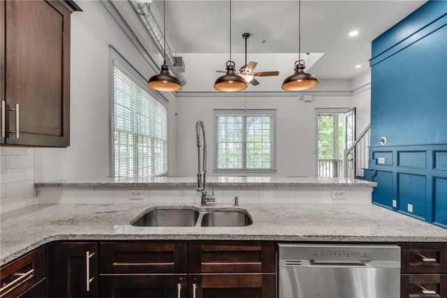 3371 Dogwood Dr 150, Hapeville, GA 30354