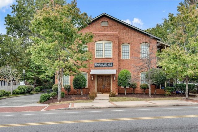 3371 Dogwood Dr 150, Hapeville, GA 30354