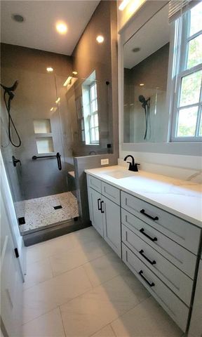 3371 Dogwood Dr 150, Hapeville, GA 30354