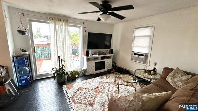 415 Main Street, Ridgefield Park, NJ 07660
