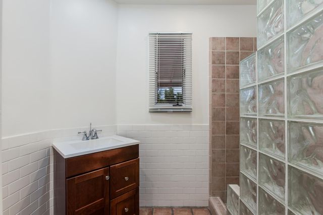 2917 E Mariposa Street, Phoenix, AZ 85016