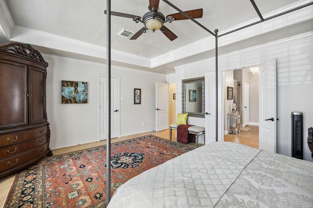 2635 Shady Acres Court A, Houston, TX 77008