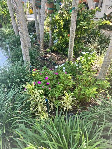 225 SE 16th Ave 8, Fort Lauderdale, FL 33301