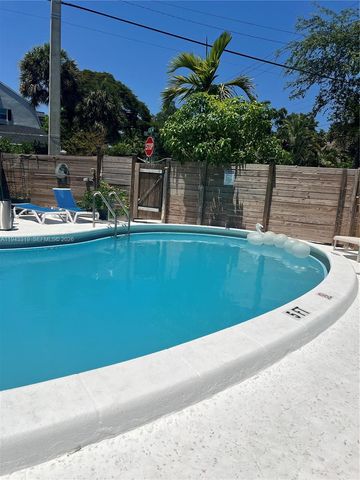 225 SE 16th Ave 8, Fort Lauderdale, FL 33301