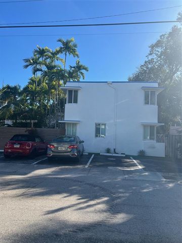 225 SE 16th Ave 8, Fort Lauderdale, FL 33301