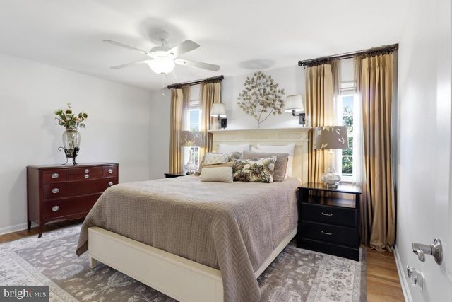 7711 HAYFIELD RD, Alexandria, VA 22315