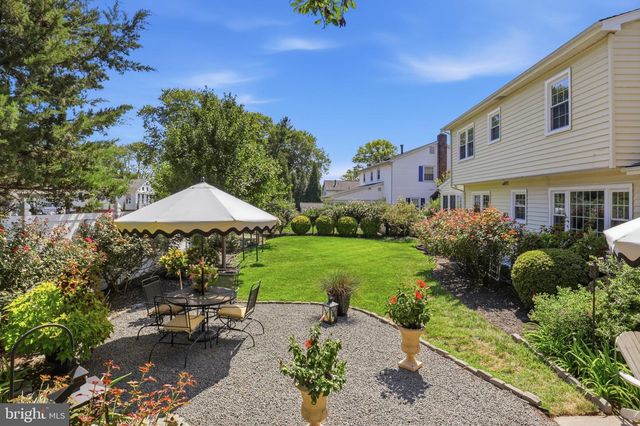 7711 HAYFIELD RD, Alexandria, VA 22315