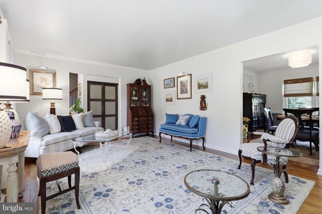 7711 HAYFIELD RD, Alexandria, VA 22315
