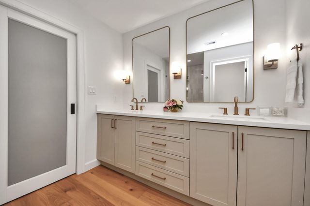 571 N Post Oak Lane, Houston, TX 77024