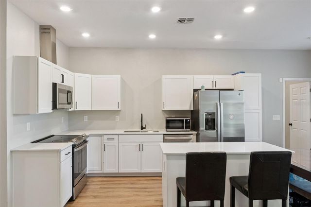 1403 W KALEY AVENUE, Orlando, FL 32805