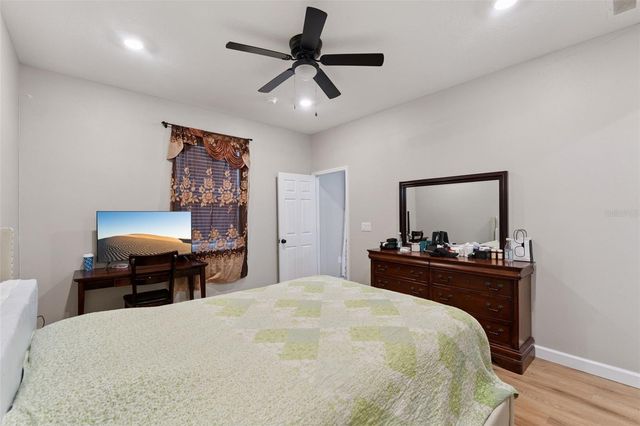 1403 W KALEY AVENUE, Orlando, FL 32805