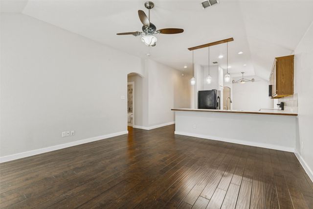 4034 Heavenly Way, Heartland, TX 75126