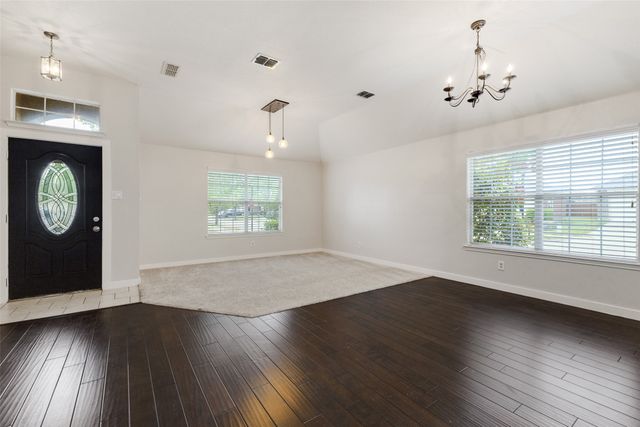 4034 Heavenly Way, Heartland, TX 75126