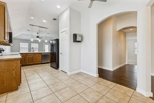 4034 Heavenly Way, Heartland, TX 75126