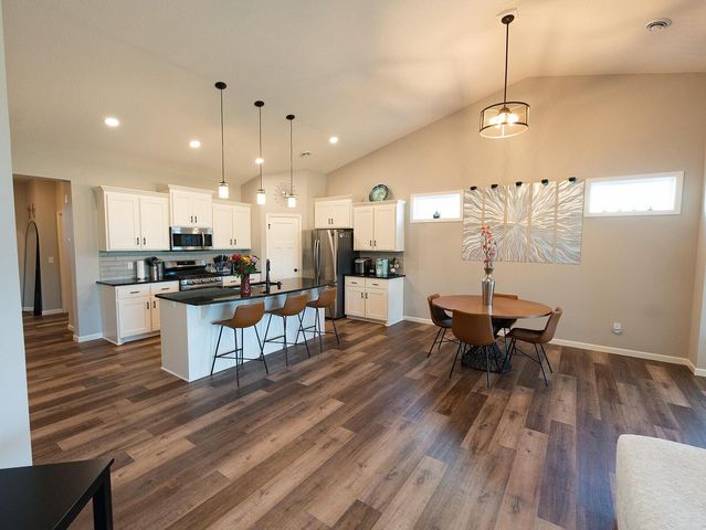 8756 151st Avenue NW, Ramsey, MN 55303