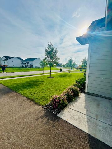8756 151st Avenue NW, Ramsey, MN 55303