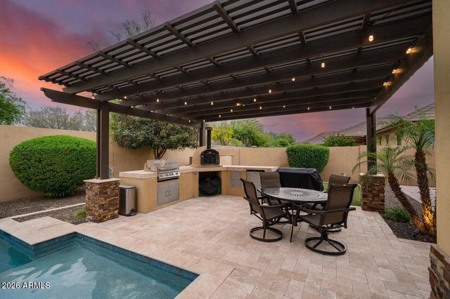 7282 W ROWEL Road, Peoria, AZ 85383