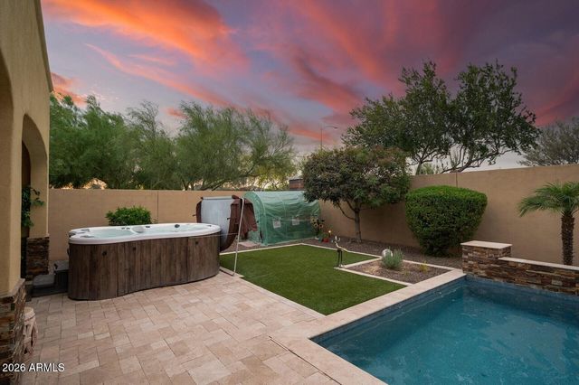 7282 W ROWEL Road, Peoria, AZ 85383