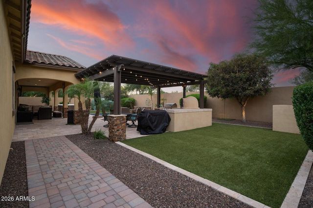 7282 W ROWEL Road, Peoria, AZ 85383
