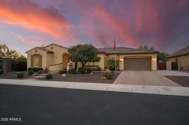 7282 W ROWEL Road, Peoria, AZ 85383