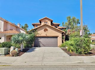 1603 Calle Las Casas, Oceanside, CA 92056