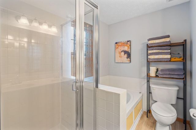 382 Moss Court, Marysville, OH 43040