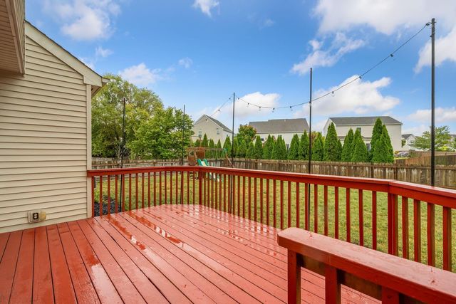 382 Moss Court, Marysville, OH 43040