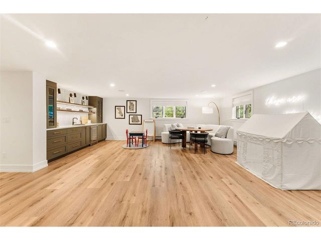 5360 S Logan Dr, Greenwood Village, CO 80121