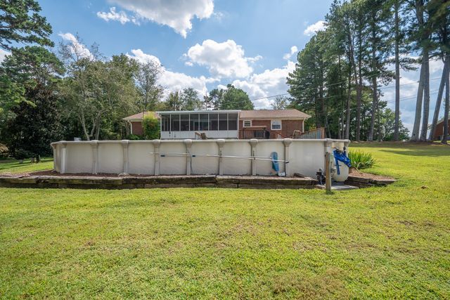 12 Horseshoe Bend Road, Leoma, TN 38468