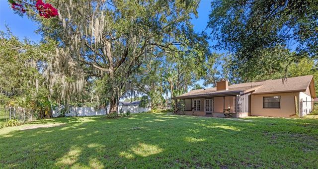 525 GARDEN HEIGHTS DR, Winter Garden, FL 34787