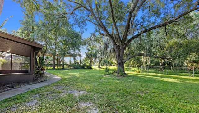 525 GARDEN HEIGHTS DR, Winter Garden, FL 34787