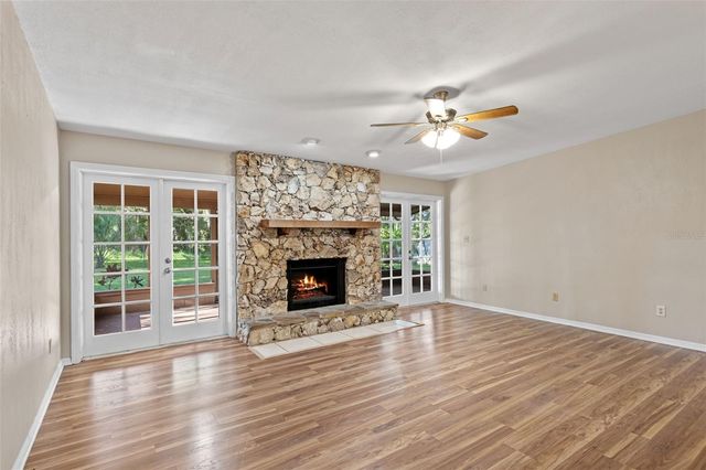 525 GARDEN HEIGHTS DR, Winter Garden, FL 34787