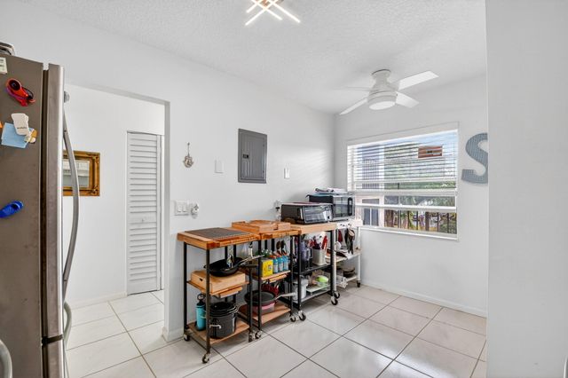 14723 Cumberland Drive 308, Delray Beach, FL 33446