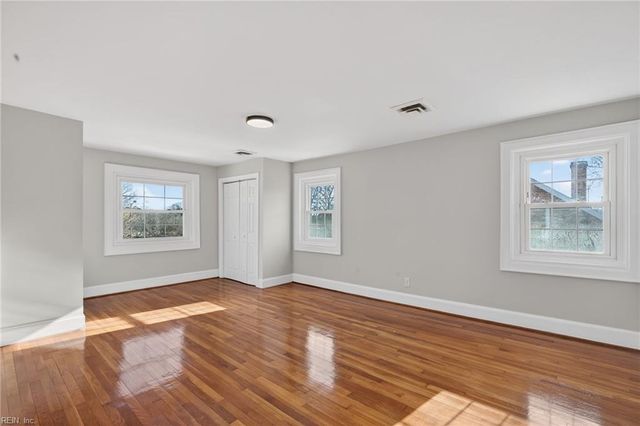 412 West RD, Portsmouth, VA 23707