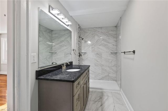 412 West RD, Portsmouth, VA 23707