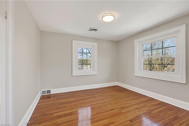 412 West RD, Portsmouth, VA 23707