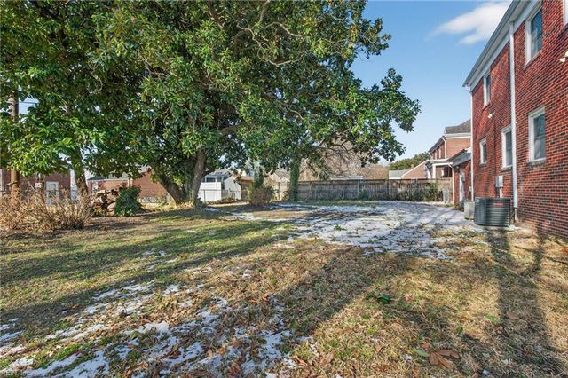 412 West RD, Portsmouth, VA 23707