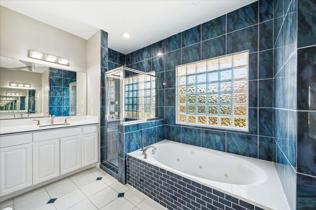 13415 Binnacle Way, Galveston, TX 77554