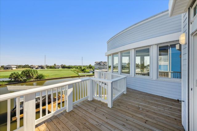 13415 Binnacle Way, Galveston, TX 77554