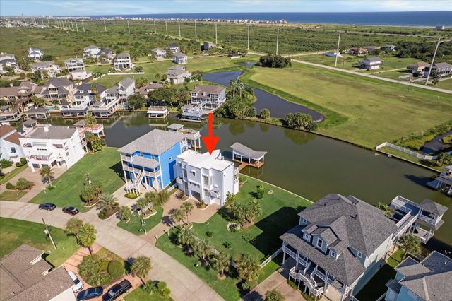 13415 Binnacle Way, Galveston, TX 77554