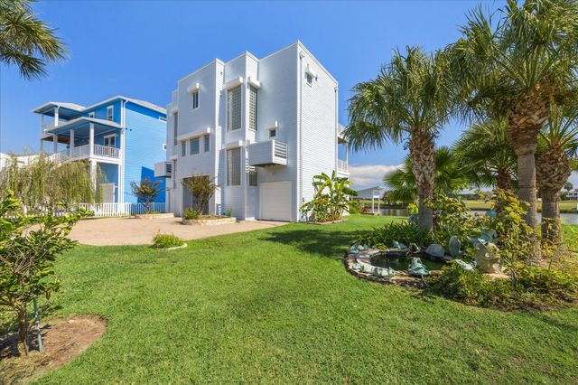 13415 Binnacle Way, Galveston, TX 77554