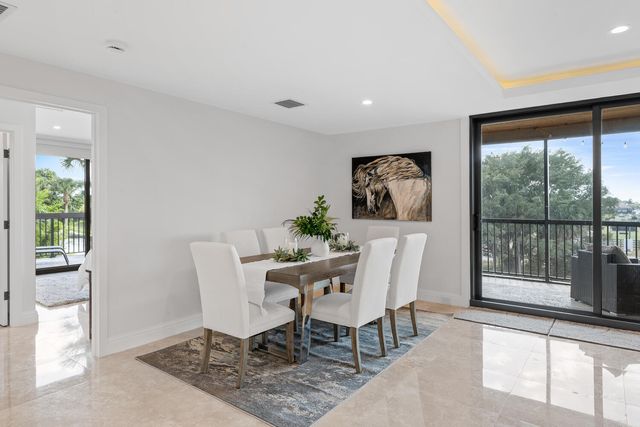 2785 Polo Island Drive J301 Penthouse, Wellington, FL 33414