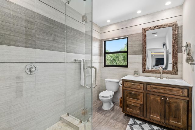 2785 Polo Island Drive J301 Penthouse, Wellington, FL 33414